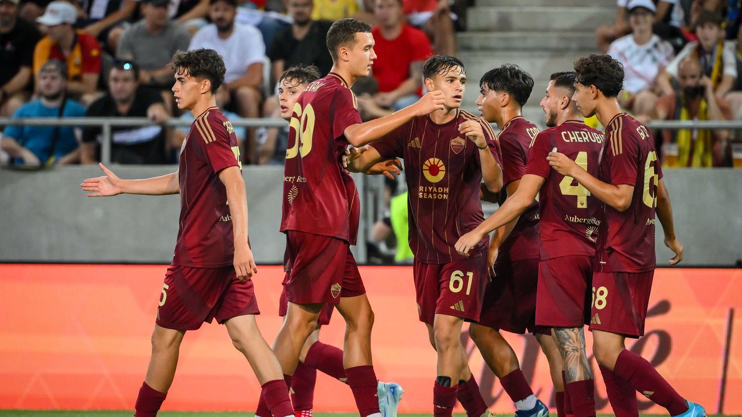 La Roma no pasa de un empate ante FC Košice en el segundo amistoso del verano; el gol de Pisilli en el 85' firma las tablas - Planeta Roma