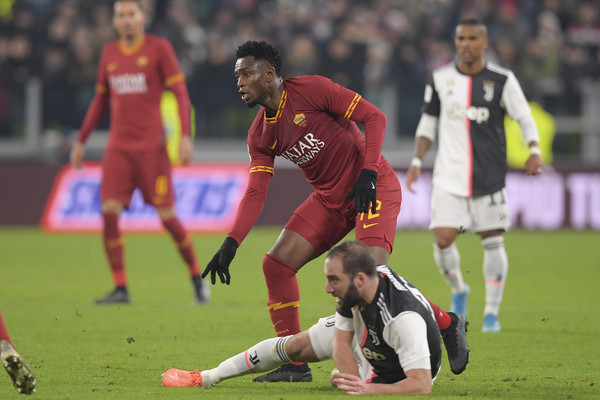 Juventus-Roma: problema en al rodilla izquierda para Diawara