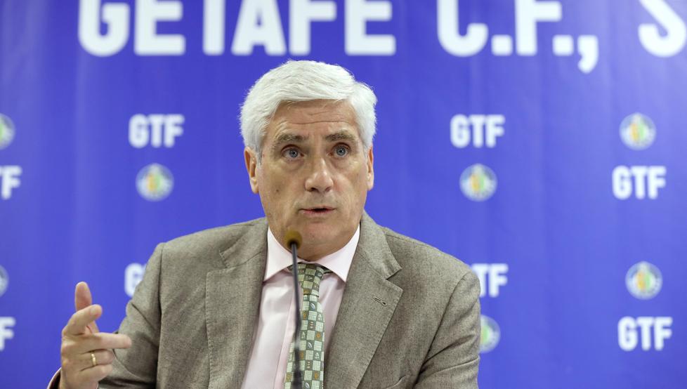 CEO de Getafe:»La UEFA considera la posibilidad de recuperar los partidos aplazados de octavos de la Europa League en un solo juego en un campo neutral»