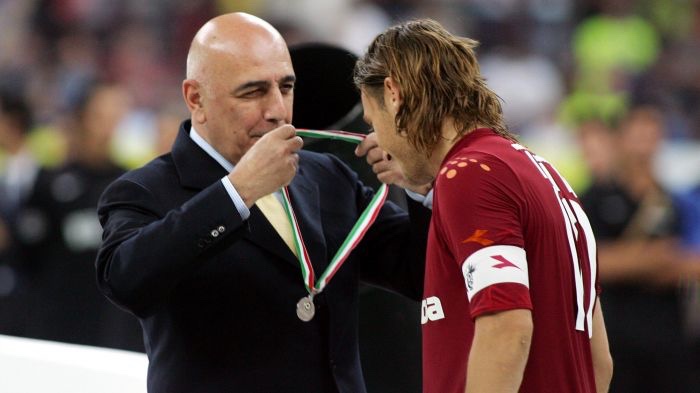 Adriano Galliani: «No puedo arrepentirme de no fichar a Totti».