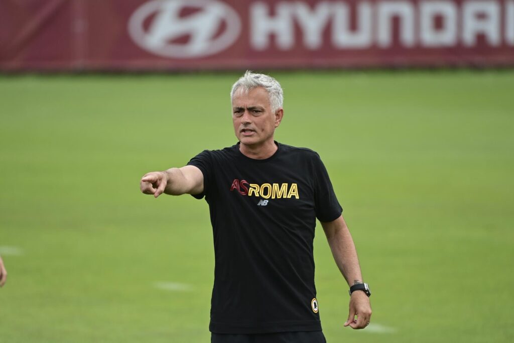 Cómo juega la Roma de José Mourinho