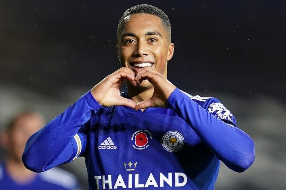 Primeros contactos entre la Roma y Youri Tielemans