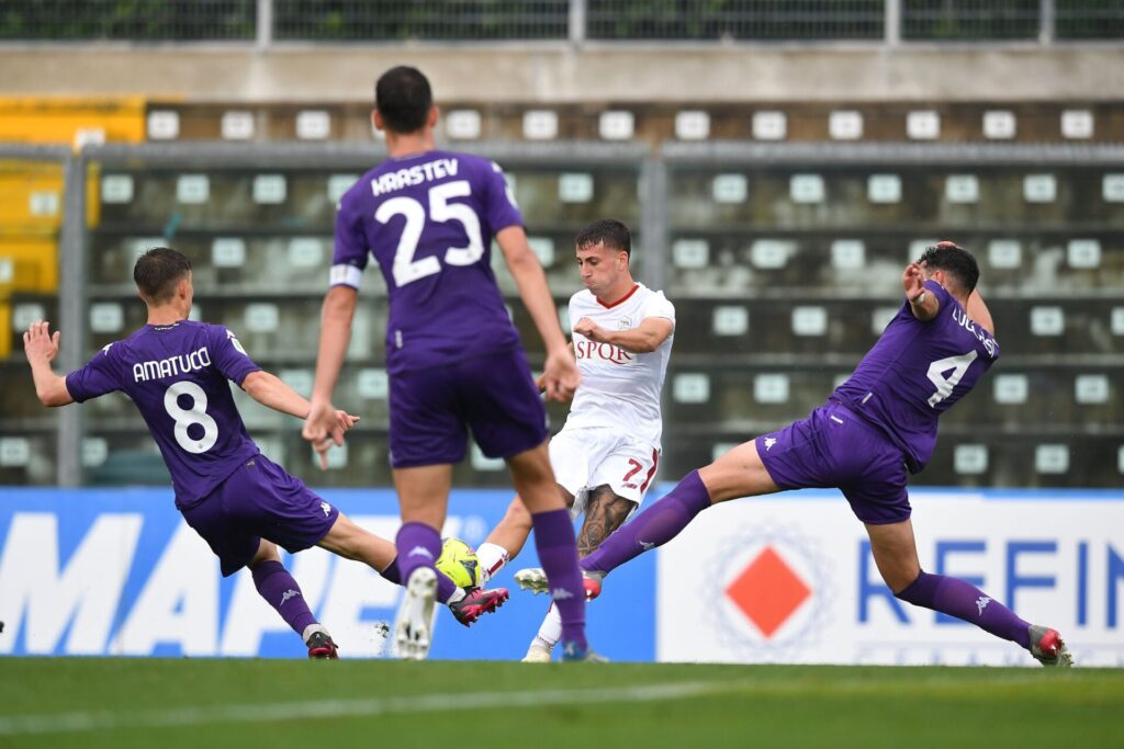 La Roma Primavera empata con la Fiorentina y queda eliminada en los cuartos de final de los playoffs por el Scudetto