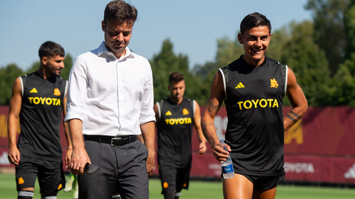 Pinto - Dybala, Trigoria | Imagen tomada de la web de la AS Roma