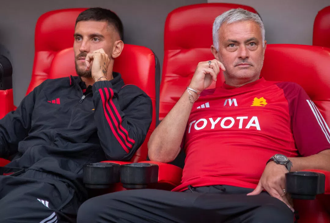 Pellegrini - Mourinho. Partizani - Roma | Imagen tomada de la web oficial de la AS Roma