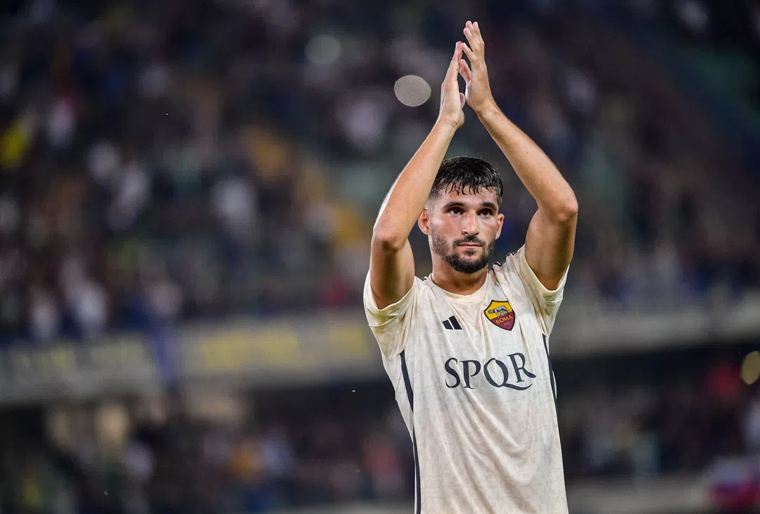 Houssem Aouar, Verona - Roma | Imagen tomada de la web oficial de la AS Roma