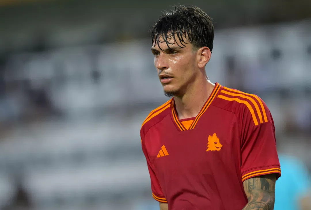 Roger Ibañez - AS Roma | Imagen tomada de la web de la AS Roma