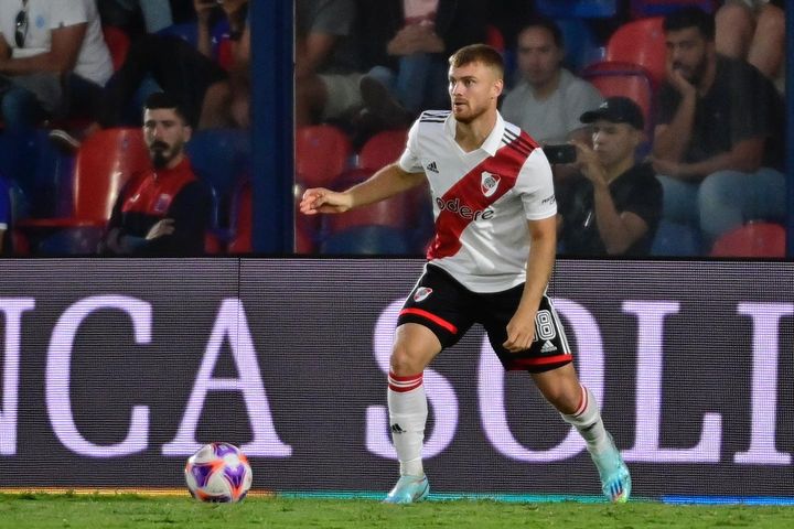 Lucas Beltrán finalmente se decanta por la Fiore; el intento de la Roma por el argentino queda en nada