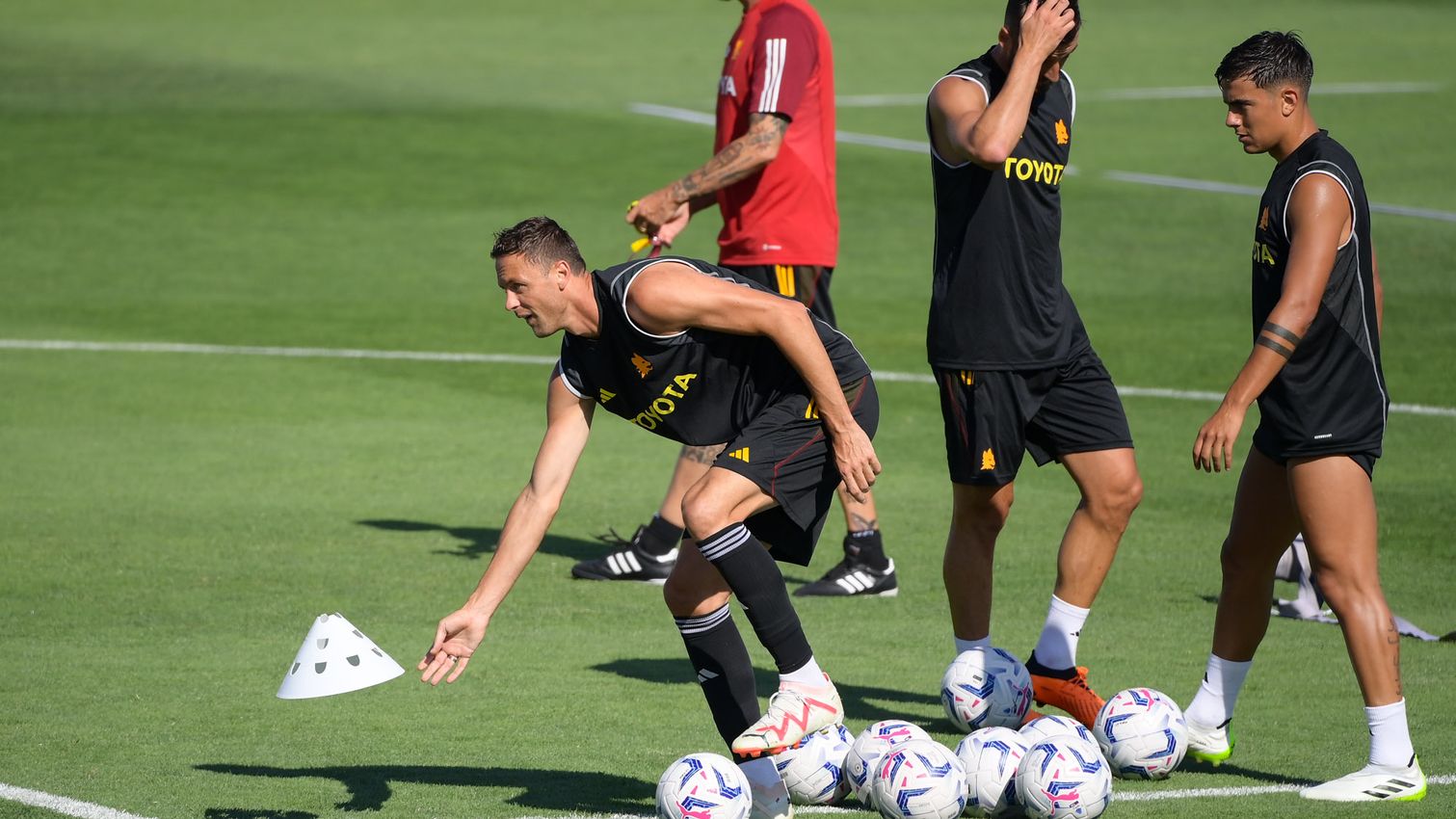 Nemanja Matic | Foto tomada de la web oficial de la Roma