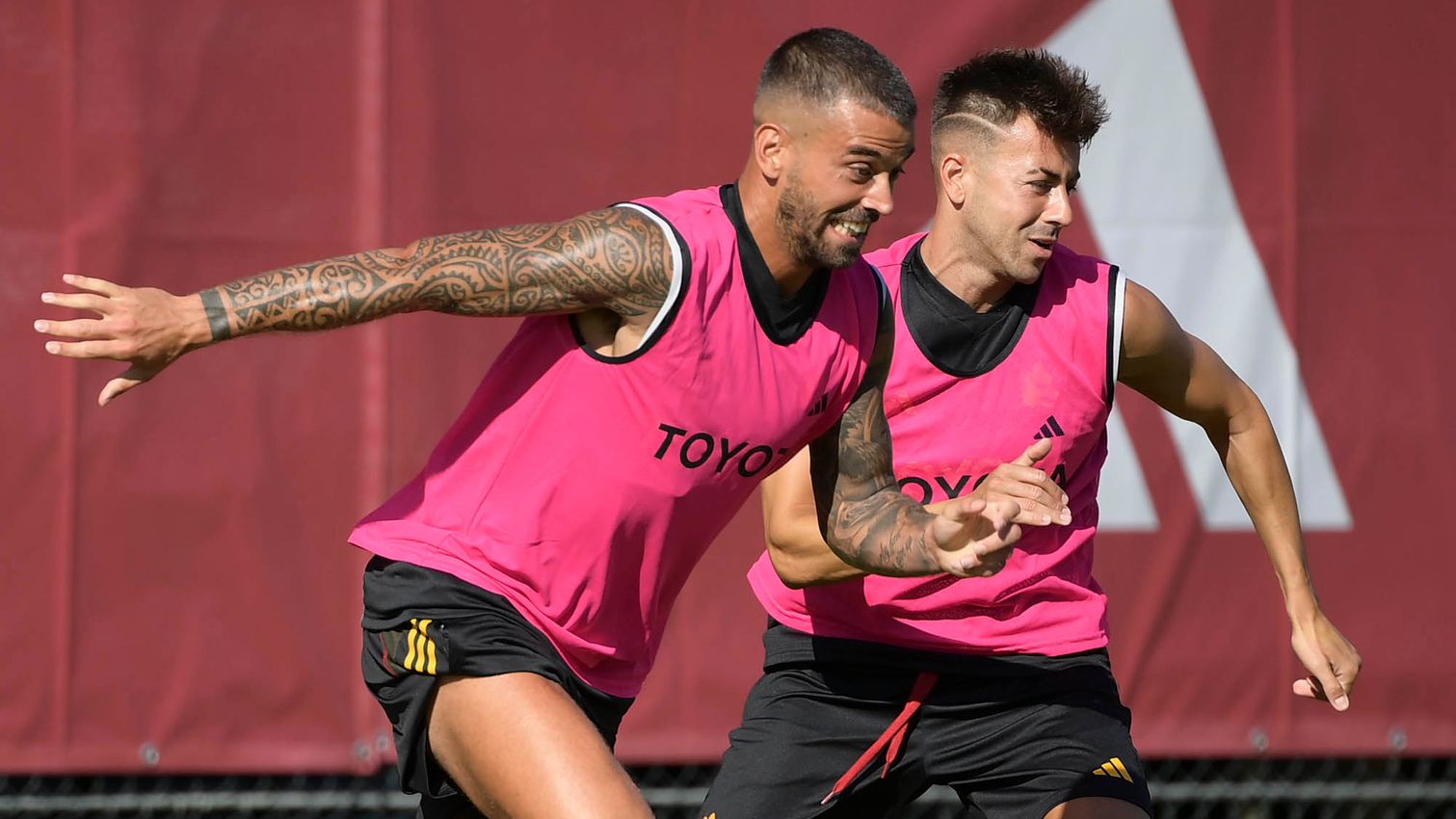 Spinazzola-El Shaarawy, Trigoria | Imagen tomada de la web oficial de la AS Roma