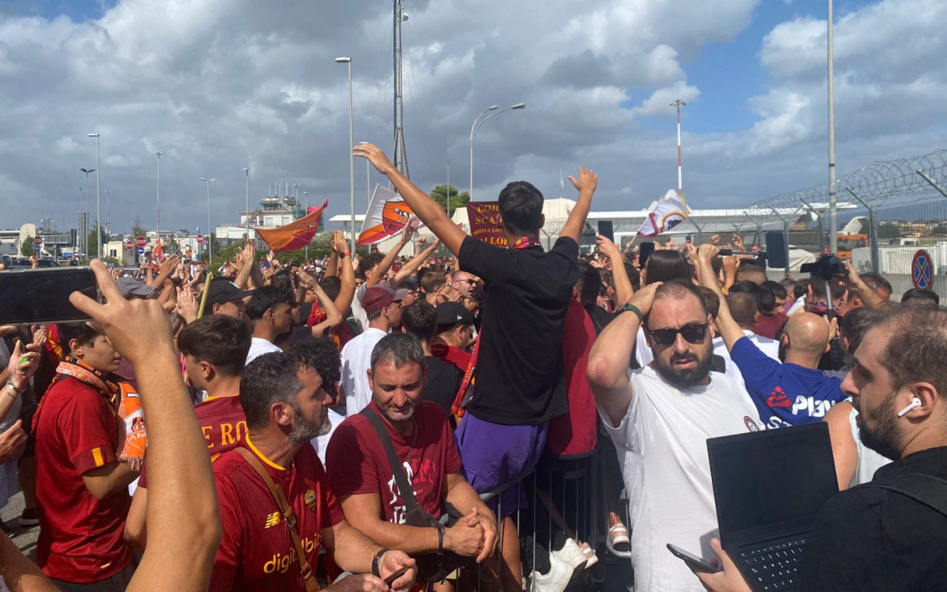 Hinchas de la Roma, Ciampino | Imagen tomada de la web de Gianluca DI Marzio
