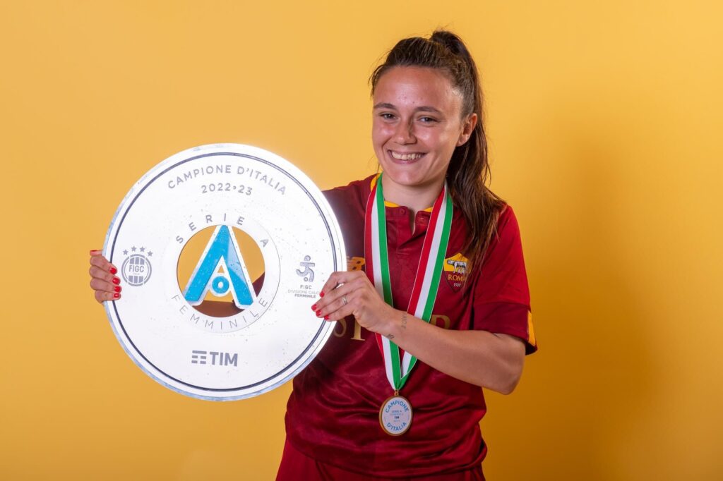 Annamaria Serturini leyenda de la Roma Femminile deja el club y pasa al Inter