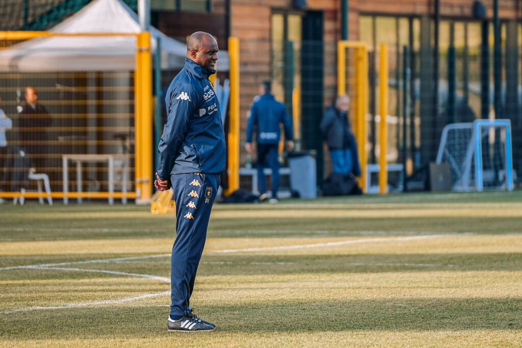 Vieira:»El Olímpico es un estadio muy intenso y la Roma es un buen equipo con individualidades, es un equipo fuerte, tenemos que estar concentrados no podemos ir allá solo a defendernos»