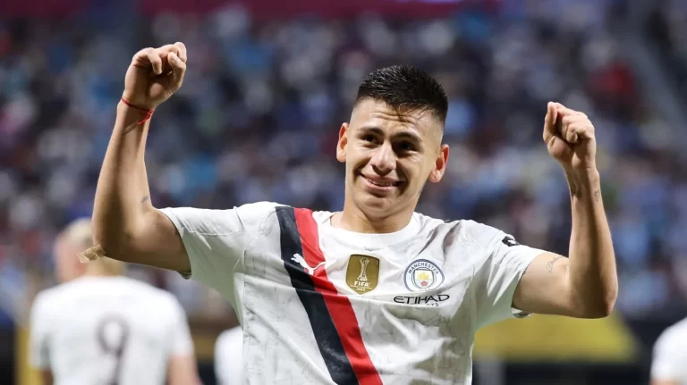 claudio-echeverri_1440x810