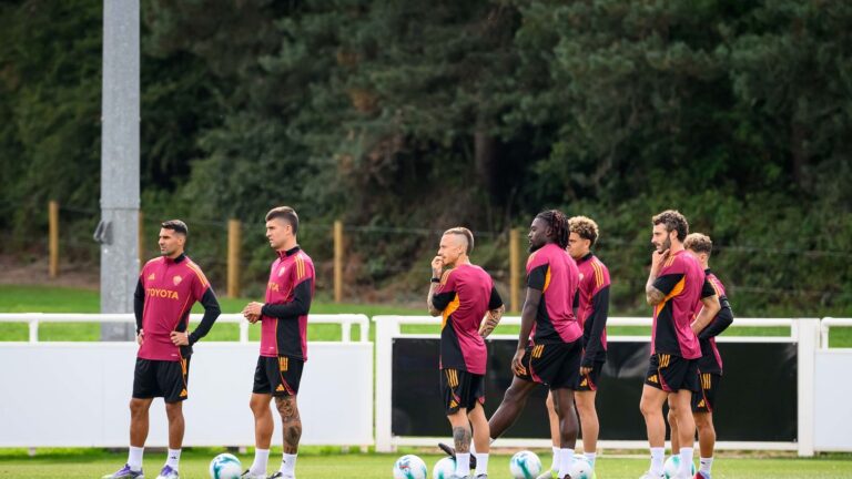 Roma entrenamiento 2025/26