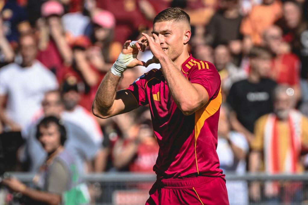 Artem Dovbyk - Roma vs Hellas Verona - AS Roma