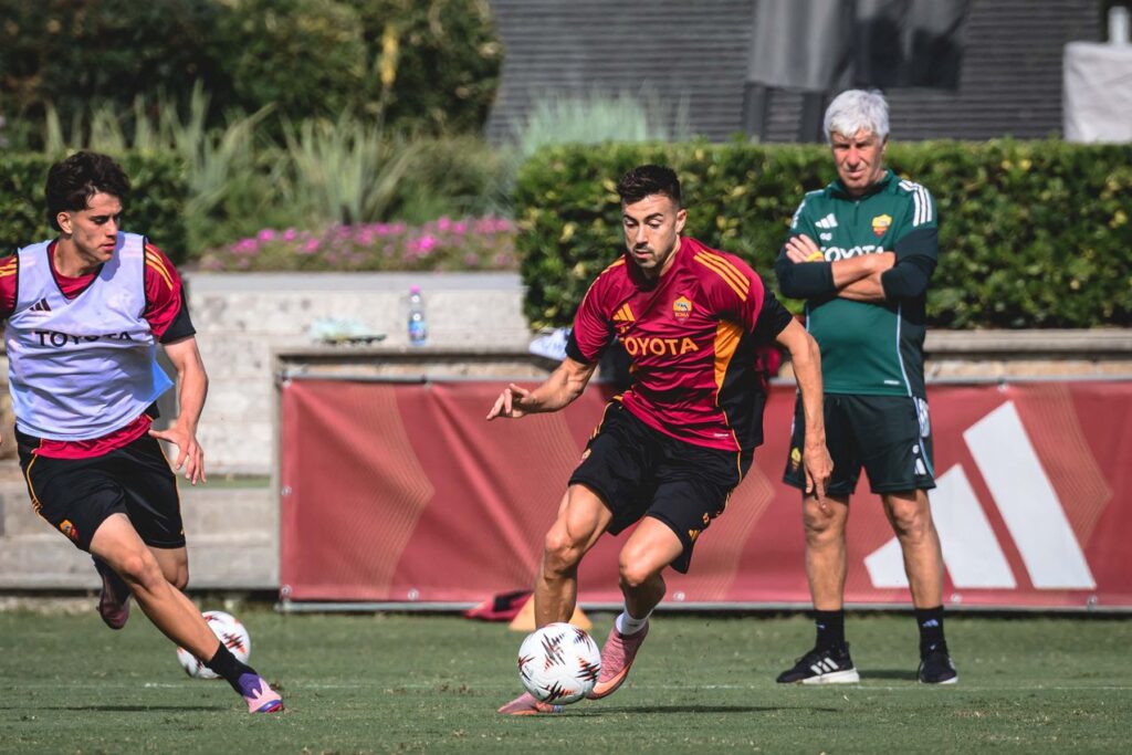 Gasperini - entrenamiento previo Roma vs Viktoria Plzen - Web AS Roma