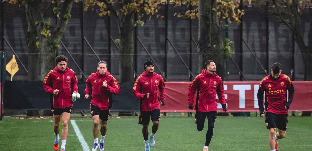 AS Roma entrenamiento previo al Midtjylland - Web AS Roma