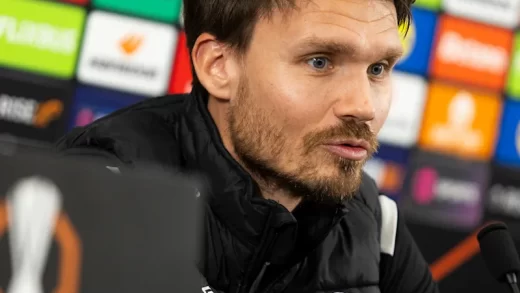 Danny Rohl - Rangers vs Roma - Europa League