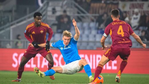 Ndicka y Cristante ante Hojlund - Roma vs Napoli - Web AS Roma
