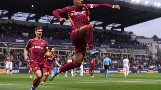 La clasificación a Europa League de la Roma activa una cláusula obligatoria de compra por Donyell Malen